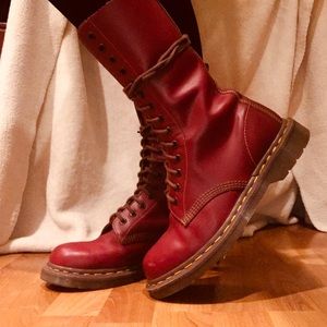 Dr. Martens Original 1914 Made in England